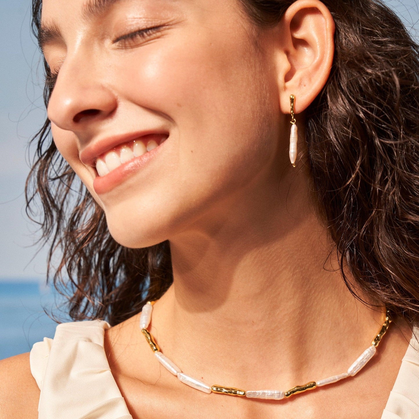 AERIE DANGLE EARRINGS - Eli Chrishan