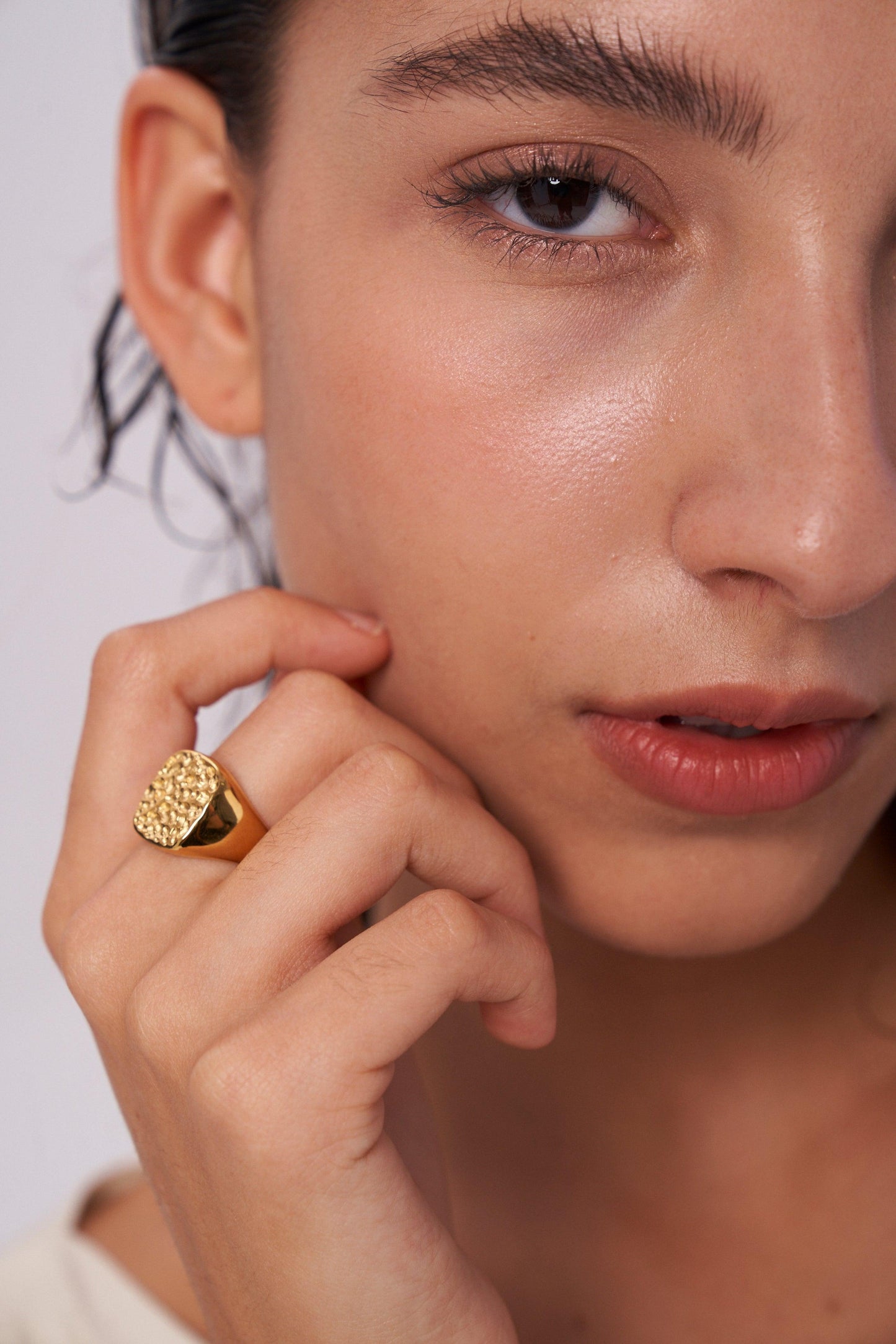 ZENDA RING - Eli Chrishan