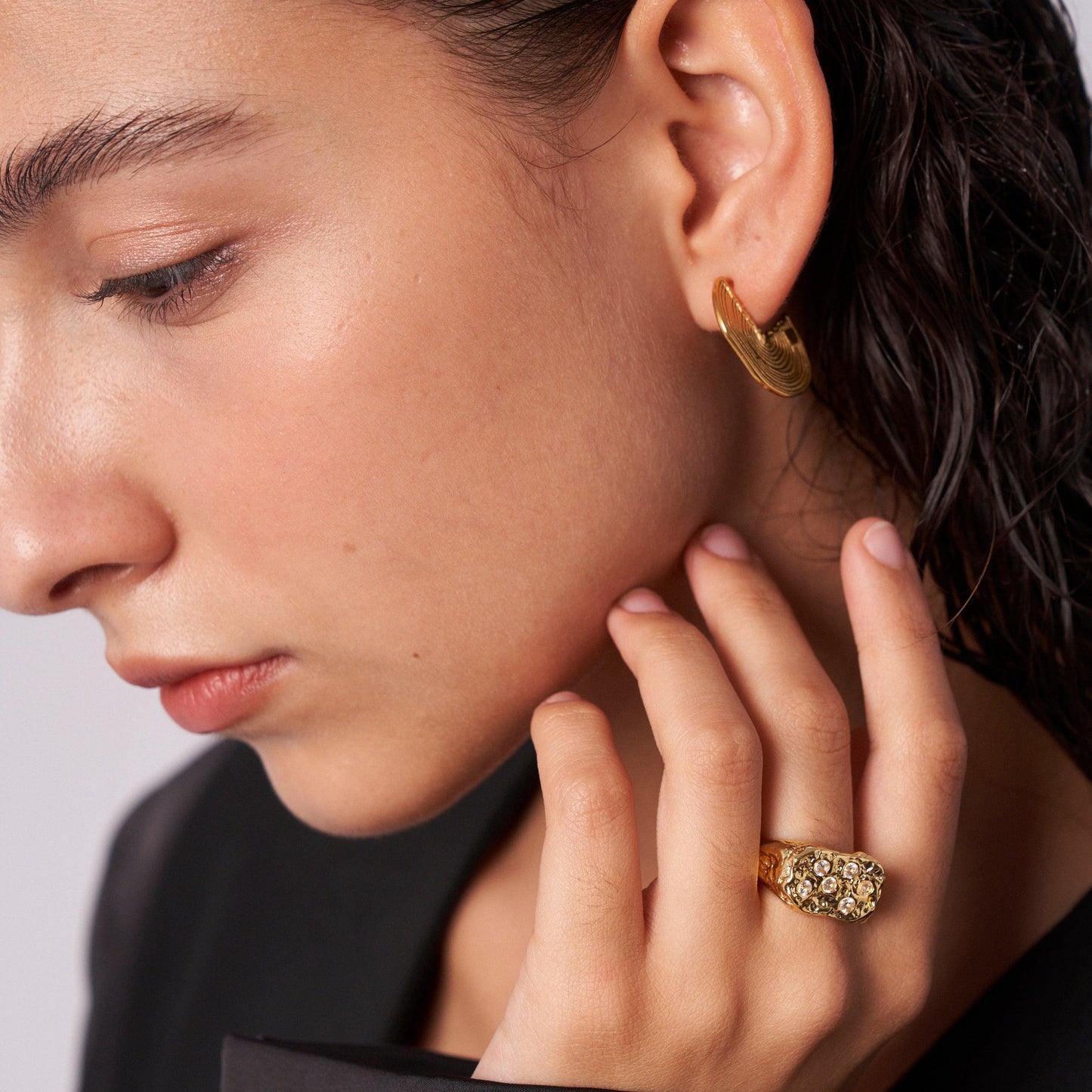 HELIA EARRINGS - Eli Chrishan